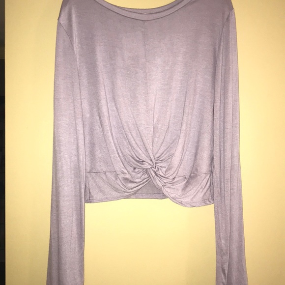 ‼️BOGO Lavender twist front cropped long sleeve T - Picture 2 of 6